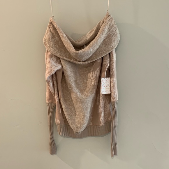 Free People Off Shoulder Sweatshirt - a steal! - Picture 3 of 6